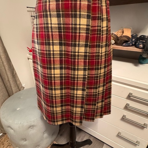 Plaid Women's Skirt - Picture 6 of 6